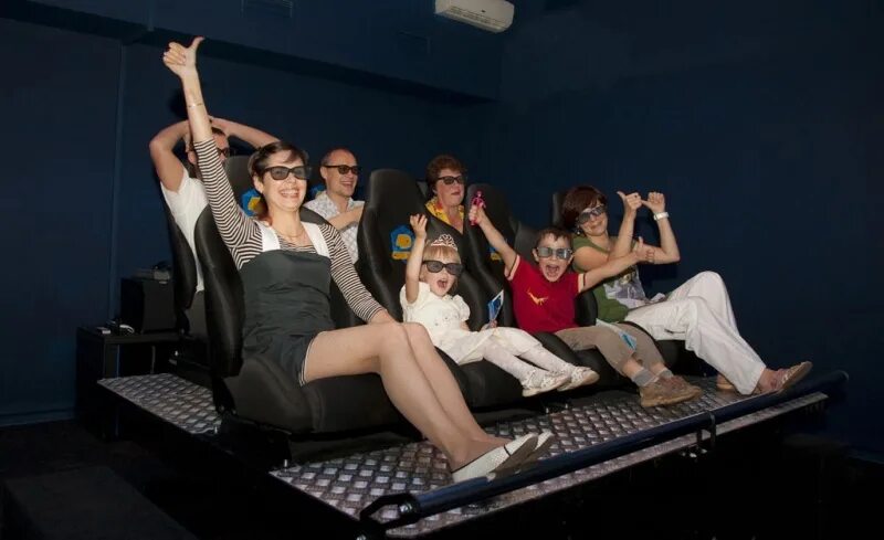 7 д кинотеатр. 5д кинотеатр барнаул. 5d кинотеатр рыбацкое. кинотеатр 5d в чите.