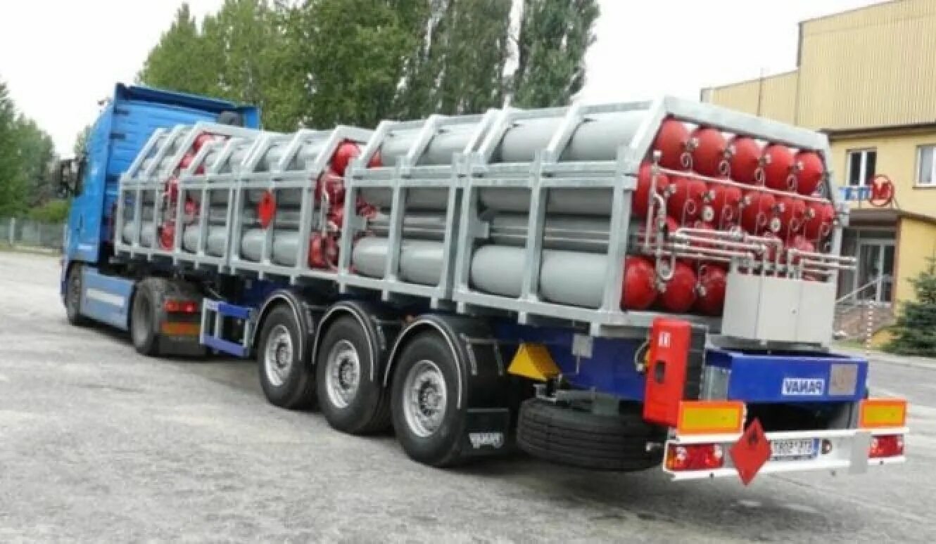 Газовоз камаз. Каким перевозят газ. Ищаки везут газ. Сжиженный газ. Суг сжиженный углеводородный газ.