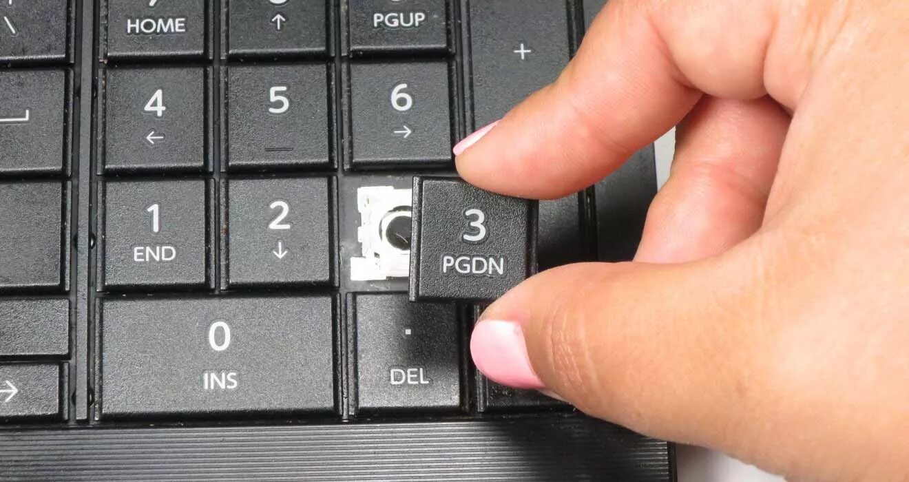 Клавиши цифры не работают. Кнопка Numlock. Numlock на клавиатуре что это. Кнопка num 2. PGDN на клавиатуре.