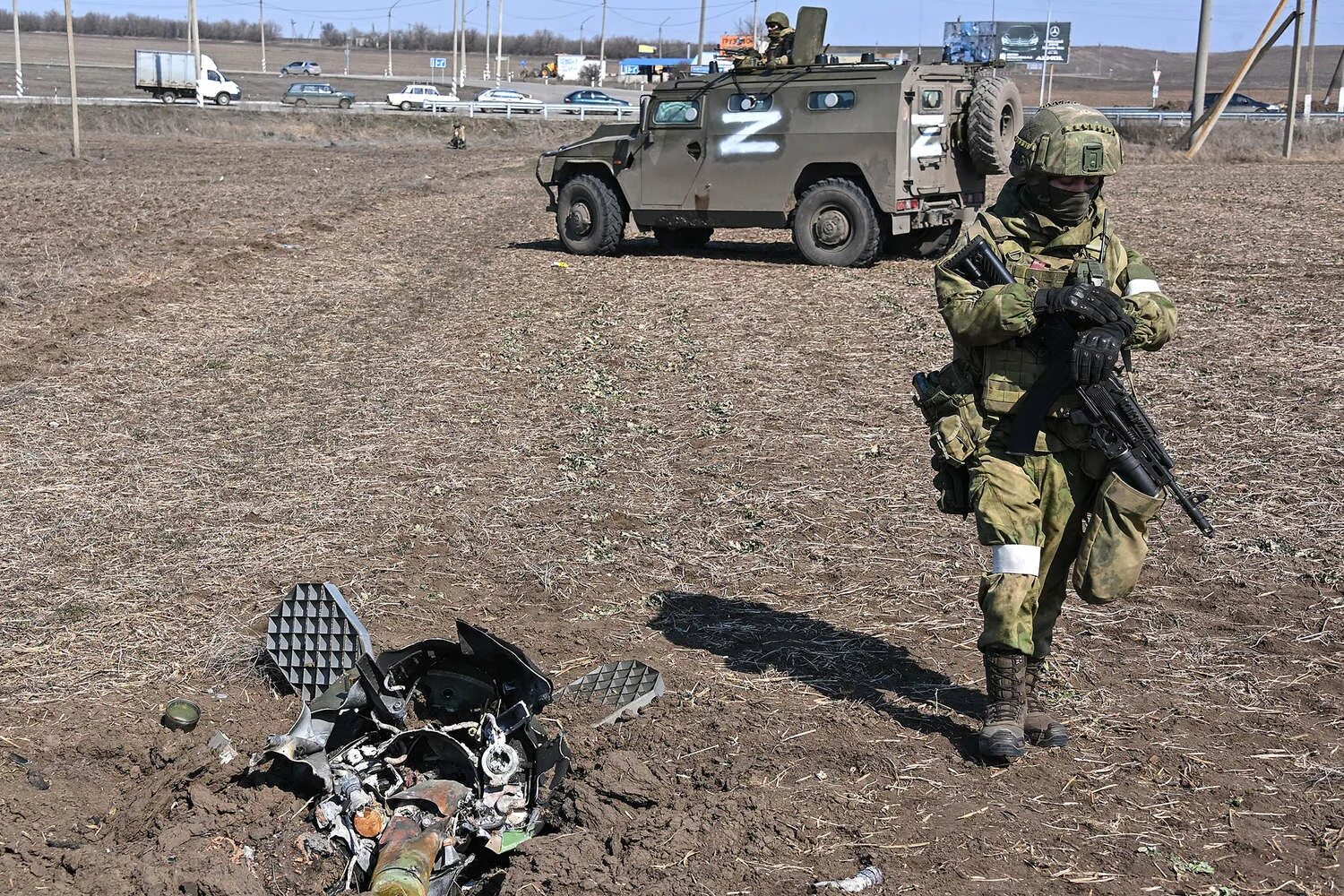 Сегодняшний военный. Российские военные на Украине. Войска Украины. Британские военные на Украине. Российский солдат.