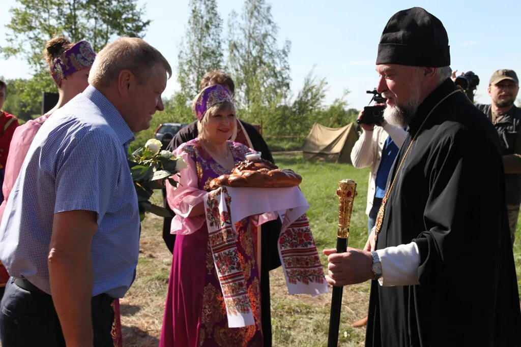 Погода новые бобовичи новозыбковский. Село новые бобовичи. Погода новые бобовичи новозыбковский. Клинцовско-новозыбковская епархия. Карта старые бобовичи.