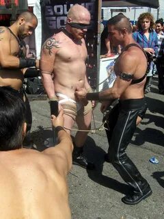 Naked folsom pussy.
