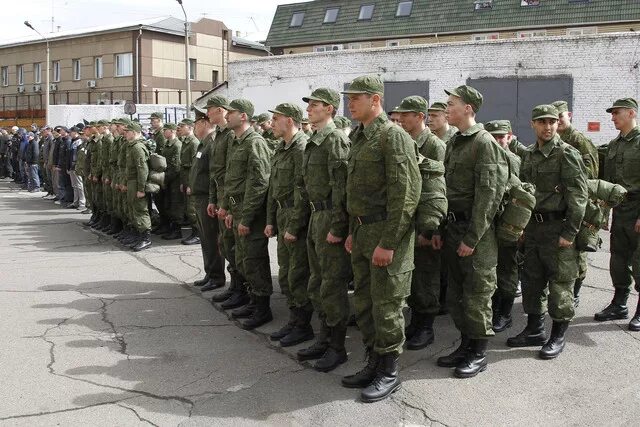 Сборный пункт военного комиссариата Красноярск. Сборный пункт Красноярского края. Пересыльный пункт в Красноярске. Призывники с Красноярска. Военкомат красноярск телефон