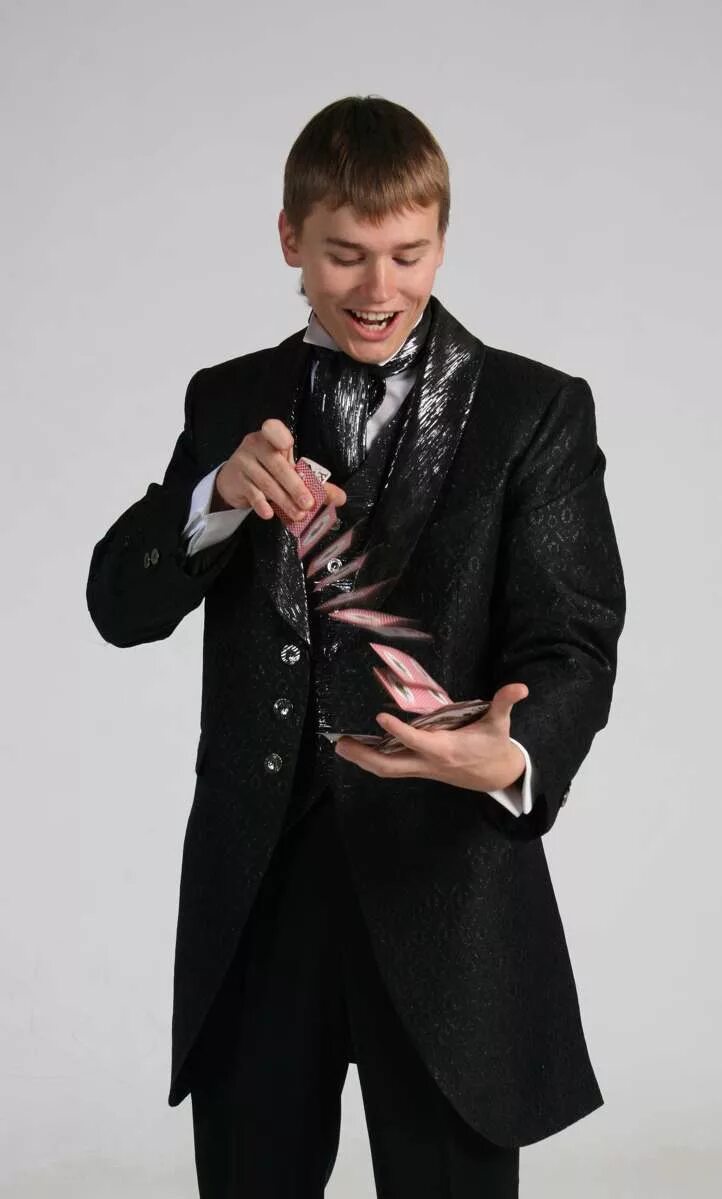 Головоломка bondibon упс! озадаченный фокусник!. Шоу иллюзионистов. Фокусник иллюзионист. Удиви фокусника. Удиви фокусника.