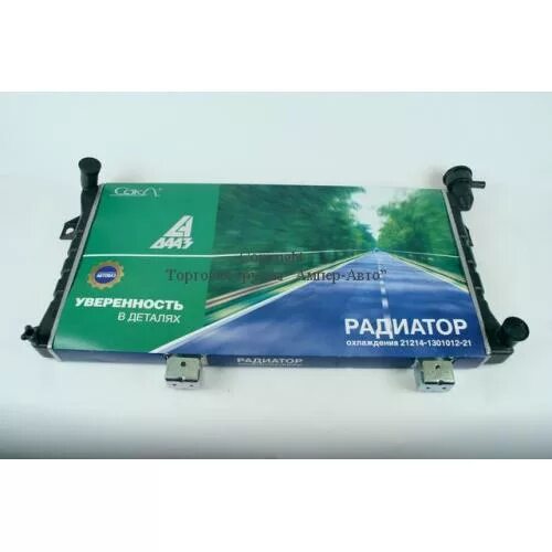 Радиатор 21214 инжектор. Радиатор 21214 инжектор