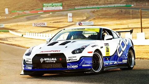 Nissan gtr гонки