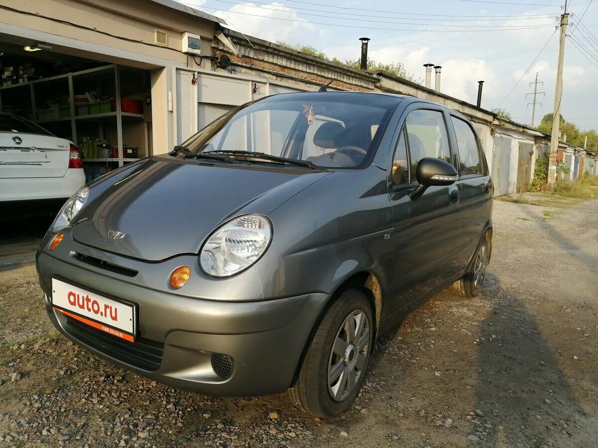 Дэу матиз 2012 год. Дэу Матиз 2012. Daewoo Matiz серый. Дэу Матиз 2012 серый. Дэу Матиз Рестайлинг 2012.