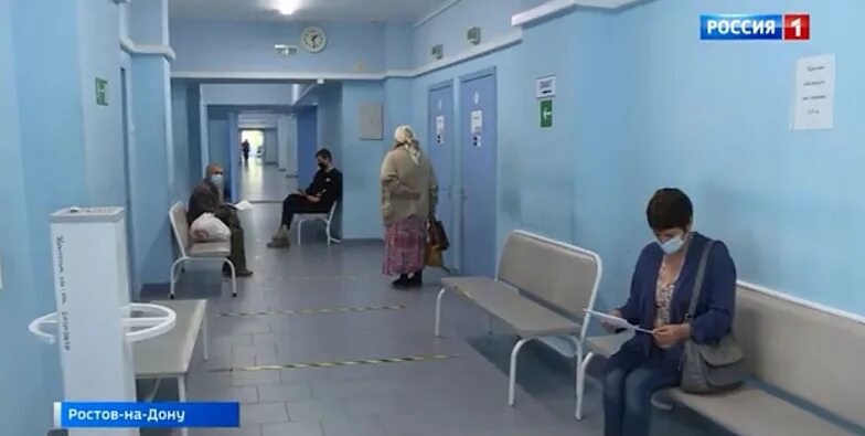 В больнице несмотря на глухой час было
