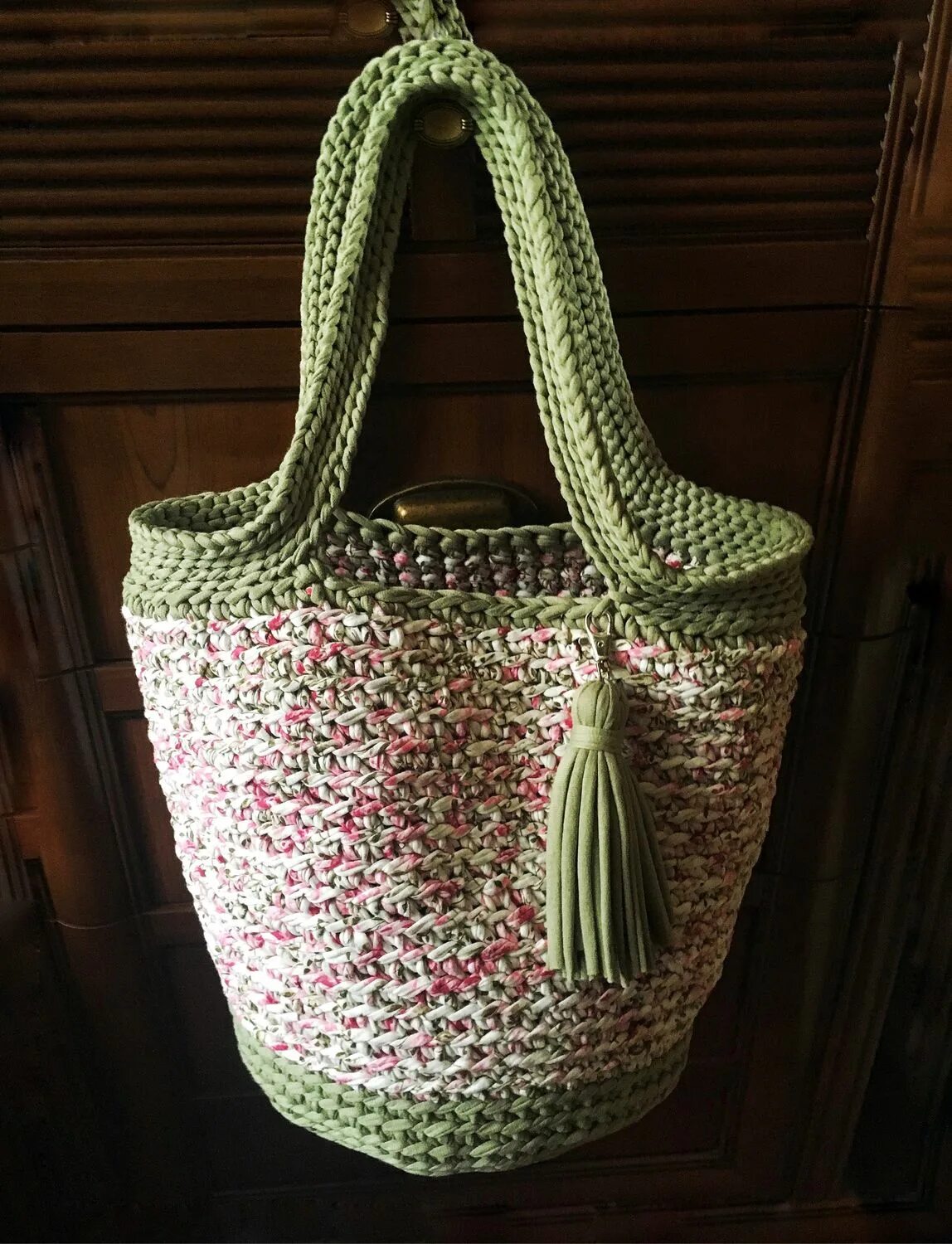сумка шоппер вязаная крючком. вязаная сумка шоппер. сумка котомка шоппер авоська. сумка вязаная крючком шопер. вязаная сумка авоська крючком.