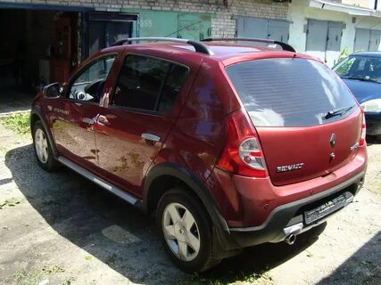 Сандеро 2011 года