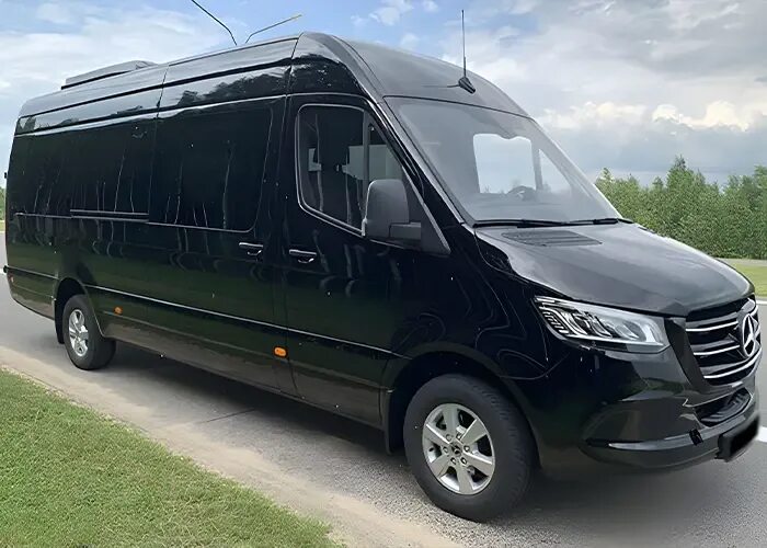 Mercedes Sprinter 2021. Мерседес Спринтер 2021. Мерседес Спринтер 2021 пассажирский. Мерседес-Бенц Спринтер 2019 пассажирский. Спринтер 2021