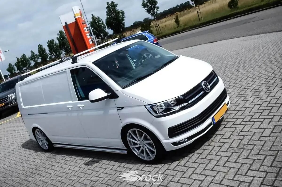 Т 6 октября. VW t6. VW Bus t6. VW t6 High. VW T6.1.