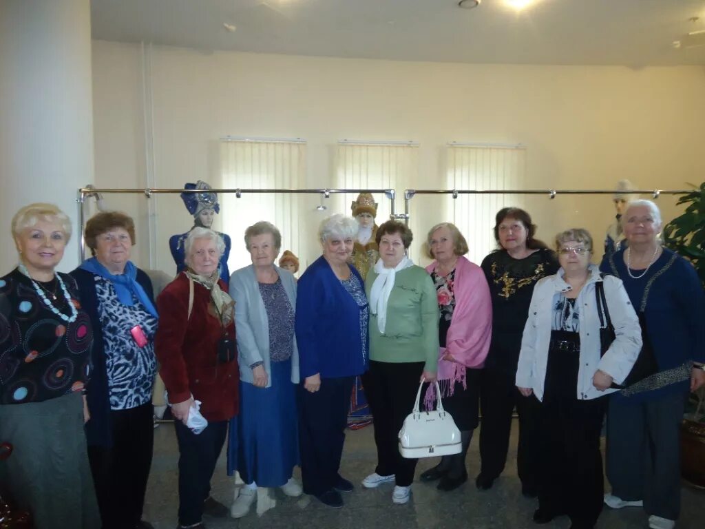 Торжественный приём ветеранов в калуге. Дом ветеранов сцены в спб фото. "дом ветеранов войны и труда №1" ("спб гбсусо "дввит №1"). Дом ветеранов педагогического труда. Ветераны педагогического труда.