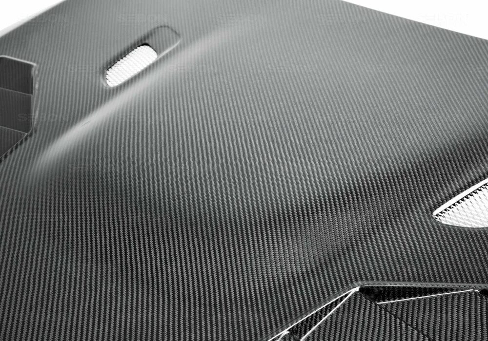 Carbon styling