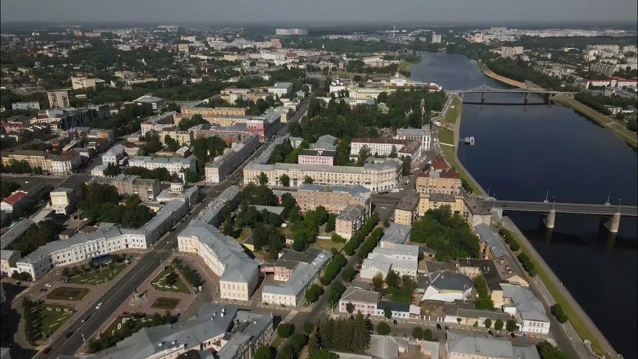 Тверь с птичьего полета. Тверь с высоты. Площадь в Твери с высоты птичьего полета. Город Тверь сверху. Тверь видео купить