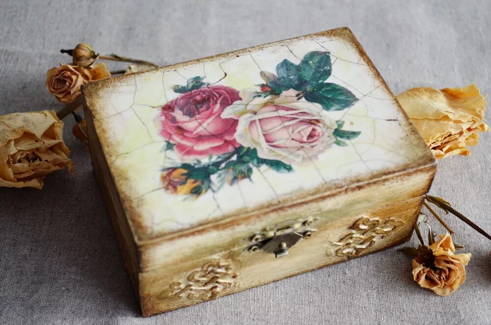 Деревянная шкатулка для декупажа. Прямой декупаж. Можно ли использовать для декупажа. Купюрница декупаж мастер класс. Декупаж салфетками.