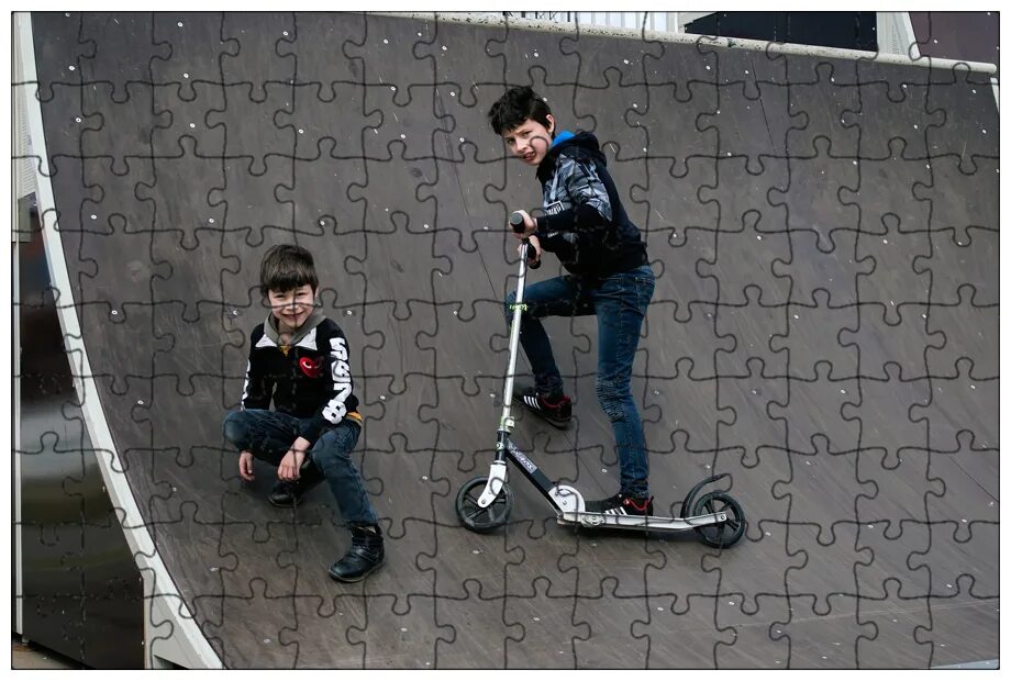 трамплин мультяшный. дети рампа. дети рампа. фото рампы с самокатом. скейт парк рампа р10.