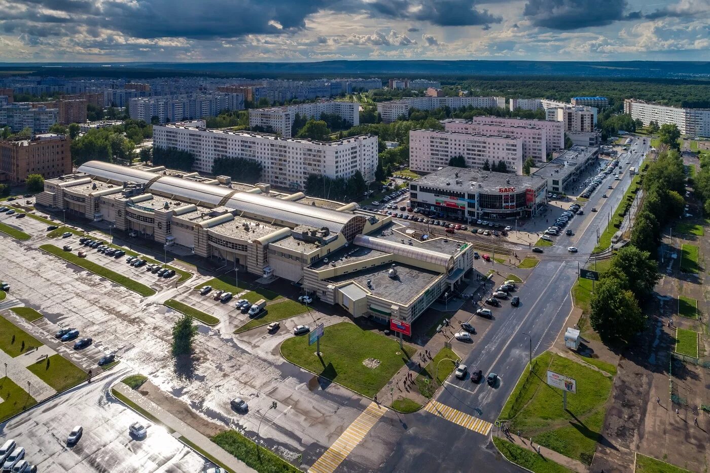 Где город нижнекамск. Нижнекамск. Город Нижнекамск. Нижнекамск центр. Современный Нижнекамск.