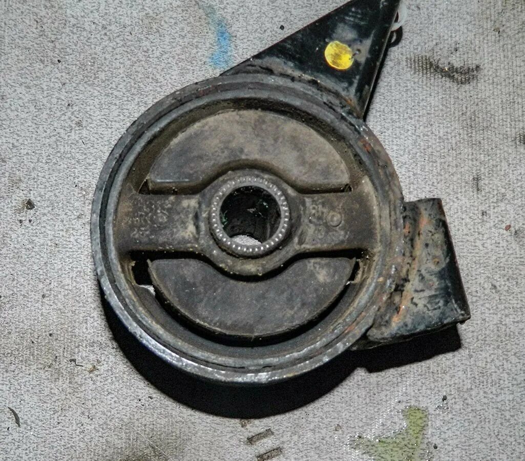 21910-2e100. передняя опора двигателя хендай акцент. опора двигателя хендай акцент тагаз. подушка двигателя передняя хендай акцент тагаз артикул. опора двигателя передняя акцент механика.