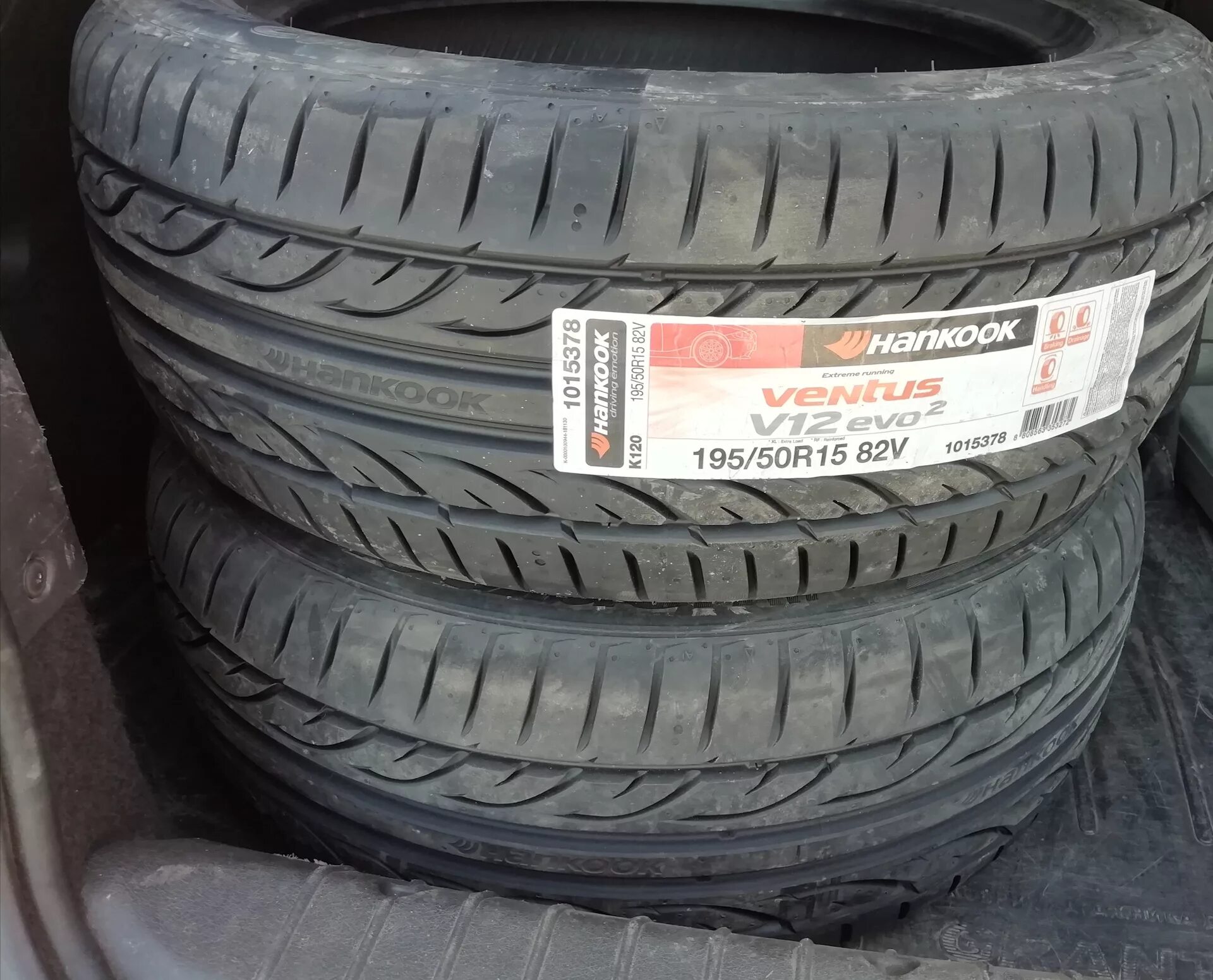 Купить шины 195 50 15. Hankook Ventus v12 evo2. 195 50 15 Hankook. Шины Ханкук 195 50. Ханкук Вентус v12 195/50 r15.