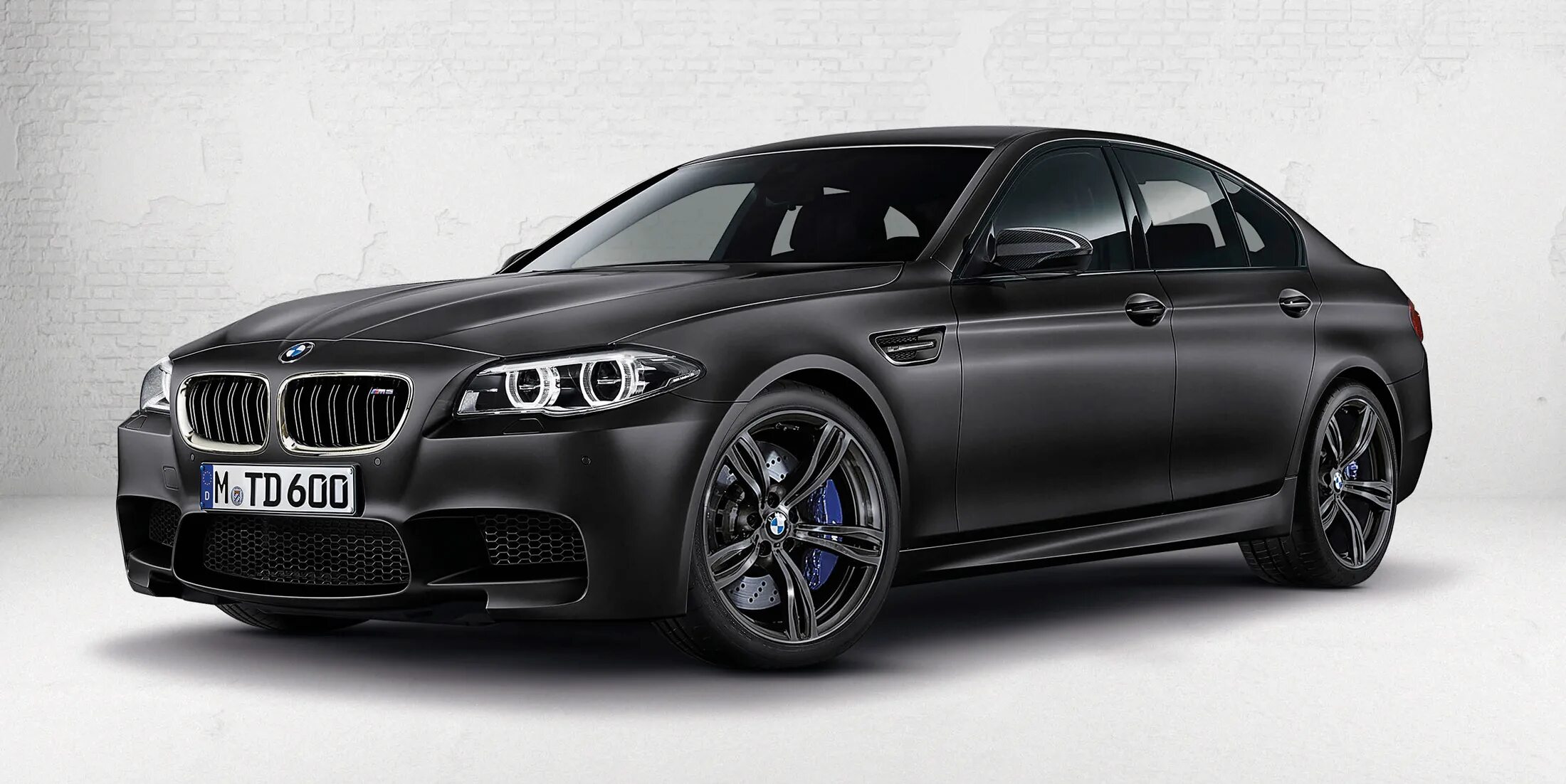 BMW m5 Special Edition. БМВ м5 черная. BMW m5 2022 Black. BMW m5 на белом фоне. М5 14