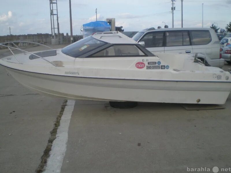 Москва 125 теплоход. Катер bayliner 2255. Катер в хабаровске. Яхта губернатора приморья. Мотолодка.