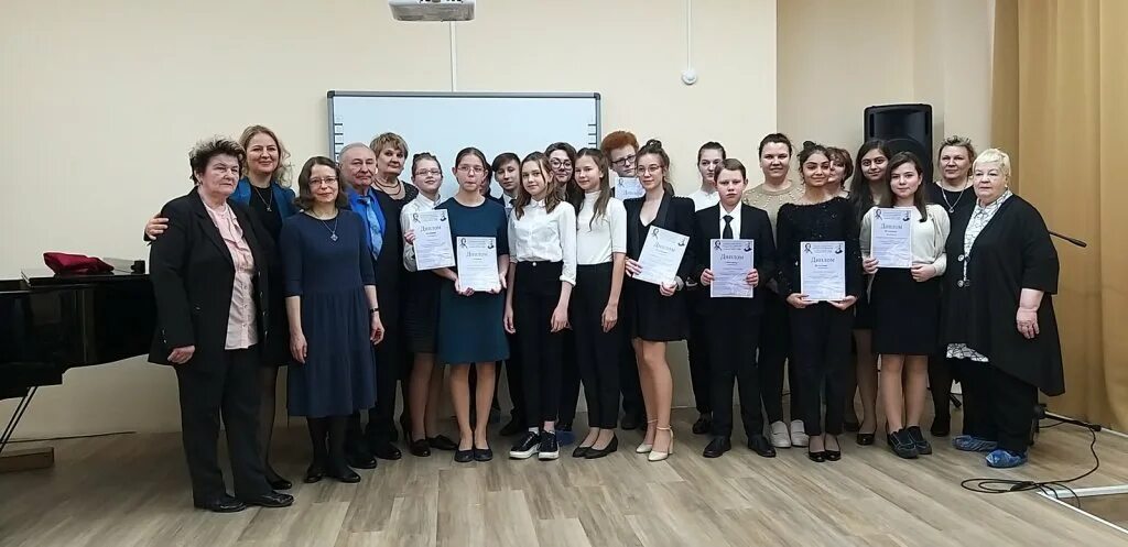 Дши п развилка. Детская школа искусств пос. Детская школа искусств пос. Музыкальная школа дши поселок развилка авдеева. Фото дши развилка.