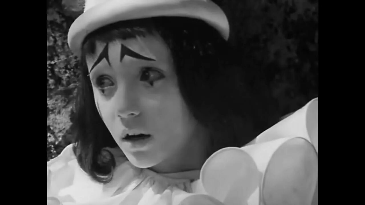 Пьеро видео. Буратино фильм 1975 пьеро.