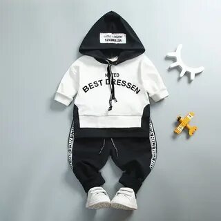 Спортивный костюм на год