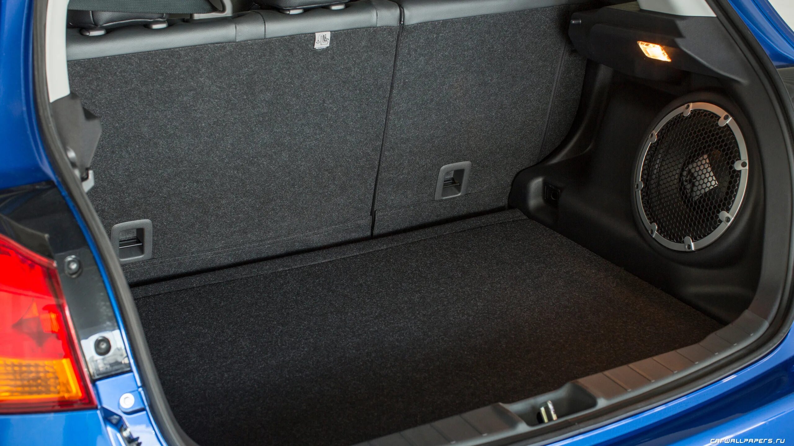 Mitsubishi asx багажник