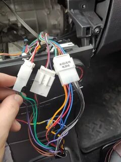Почему не ловит радио