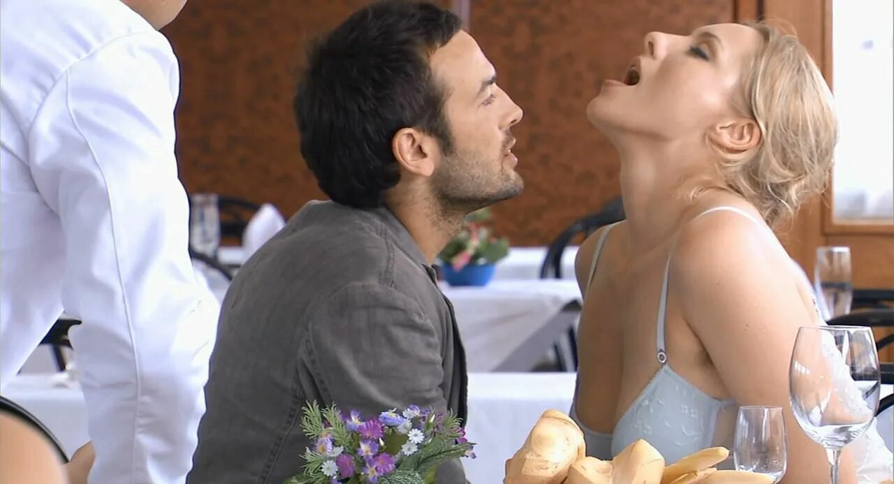 Страсть. Страсть. Наряд для соблазнения мужчин. Соблазнение женщины. Соблазн видео.