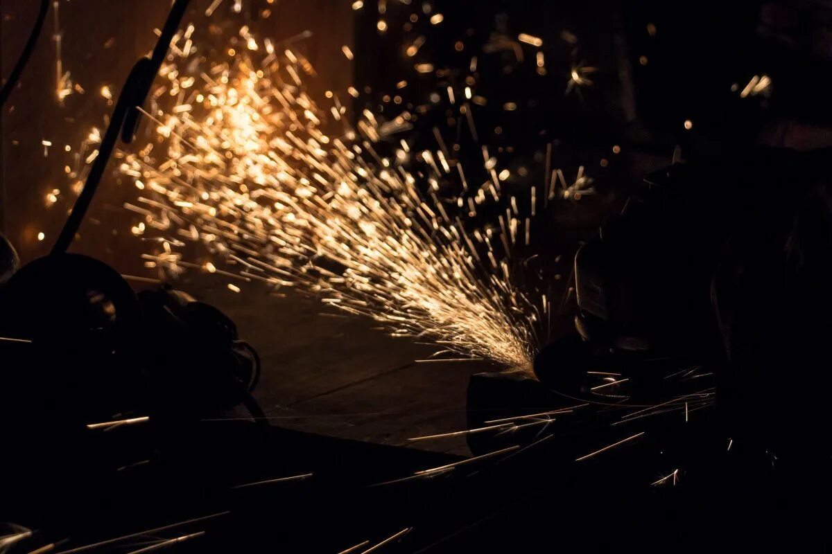 Сварщик. Злой сварщик. Сварка. Как сварить обои. Сварщик.