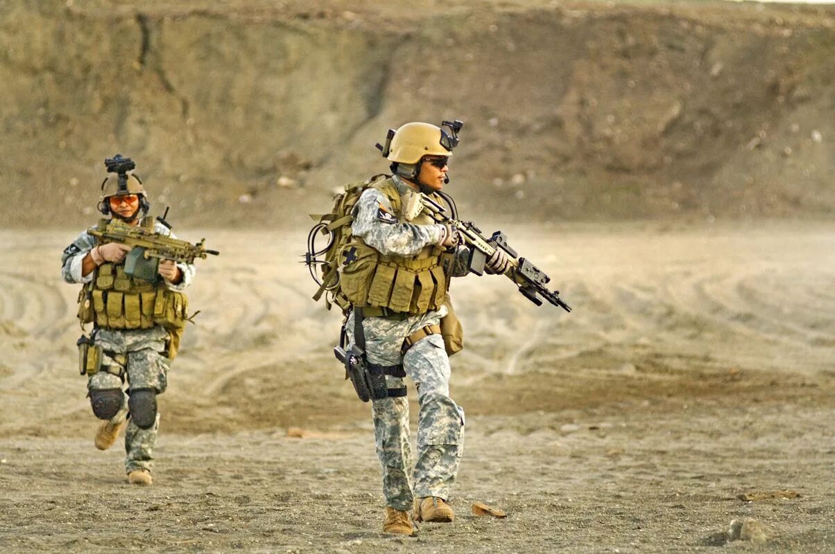 Форма морских котиков. Морские котики США спецназ. Снаряжение us Navy Seal. "Navy Seals"+"Special Forces". Us Navy Seal Афганистан.