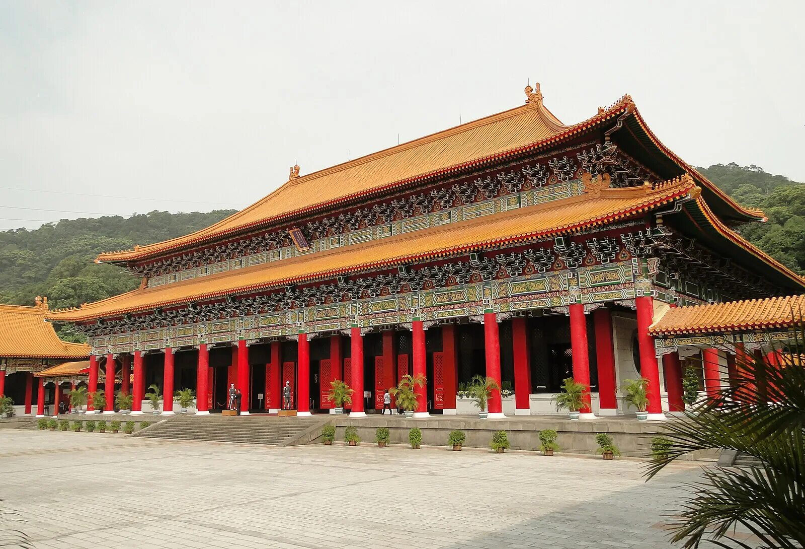 Тайань. Храм Луншань Тайвань. Тайбэй Тайвань храмы. Храмы Тайпея. Тайвань Тайбэй достопримечательности.