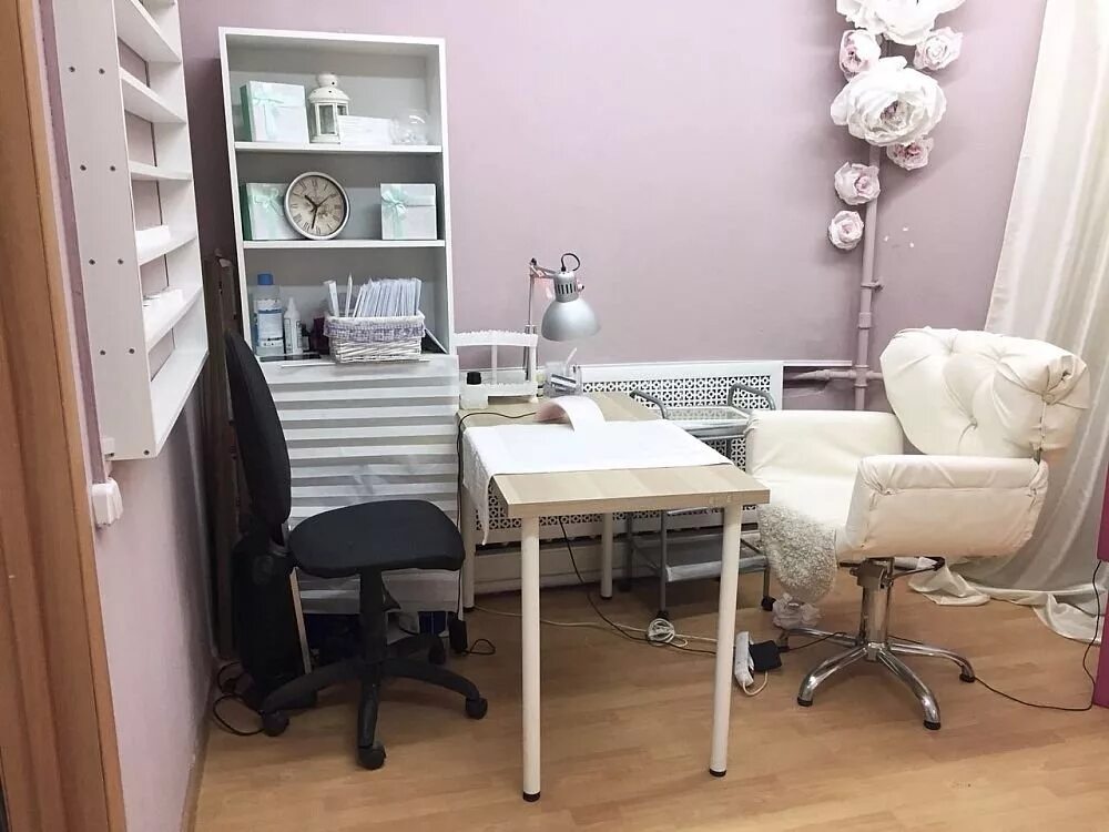 маникюр и педикюр рабочее место. рабочее место для маникюра. стол мастера маникюра. маникюр и педикюр рабочее место. рабочее место для маникюра.