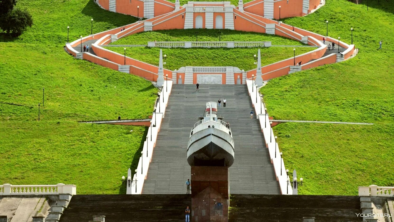 Нижегородский Кремль Чкаловская лестница. Чкаловская лестница Нижний Новгород. Чкаловская лестница 1943. Нижний новгород набережная чкаловская лестница