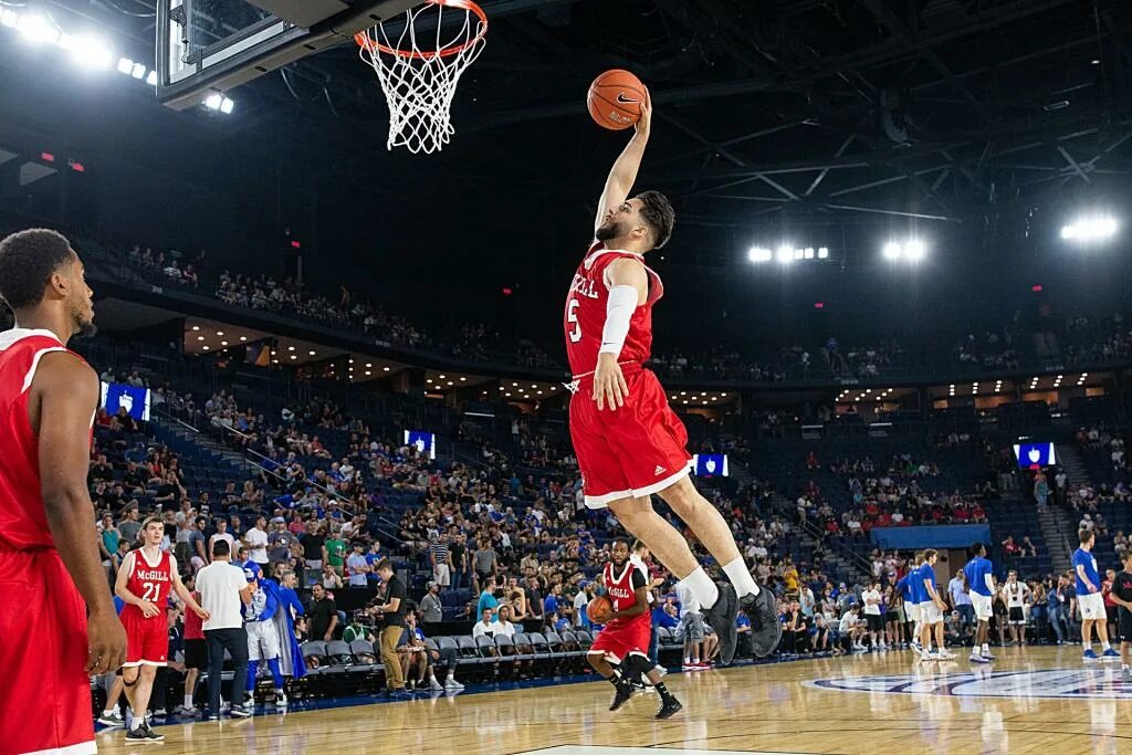 Данк в баскетболе. М данки. М данки. М данки. Данк леброна и вейда.