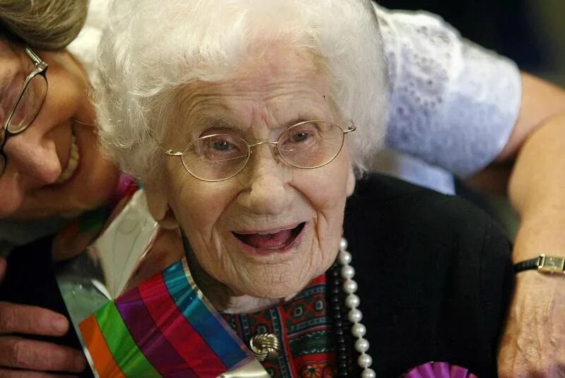 Кальман долгожительница. Жанне Кальман из Франции самая долгожительница 122 года.
