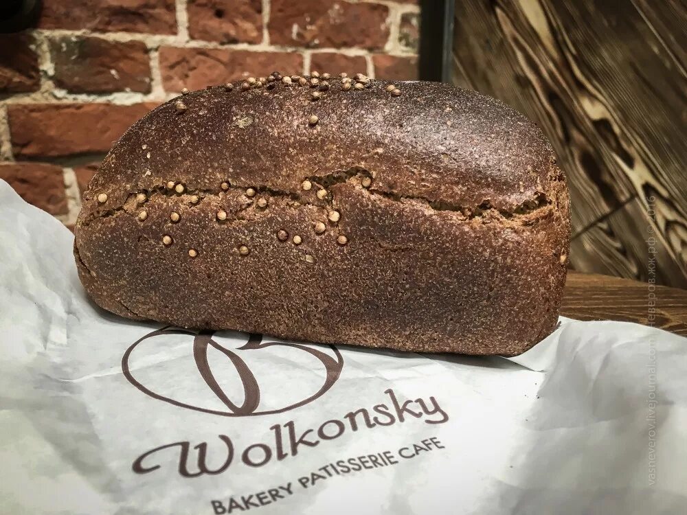 торт в виде хлеба. хлеб бородинский покровский хлеб. старый хлеб. хлебный вопрос. хлеб стерлигова.