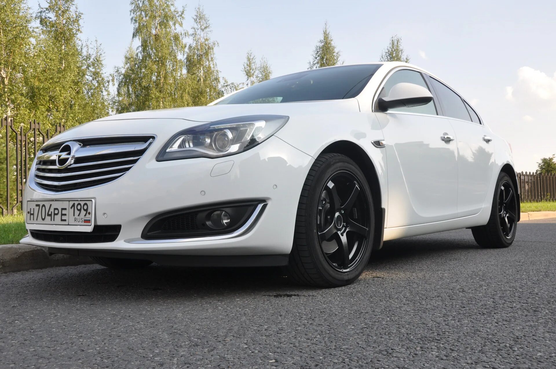 Opel Insignia 2014. Opel Insignia 2014 года. Опель Инсигния 1. Opel Insignia 2014 белая.