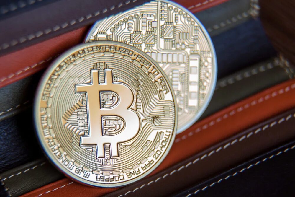 Биткоин c. Биткойн. биткоин wallet. криптовалюта кошелек. надежный биткоин.
