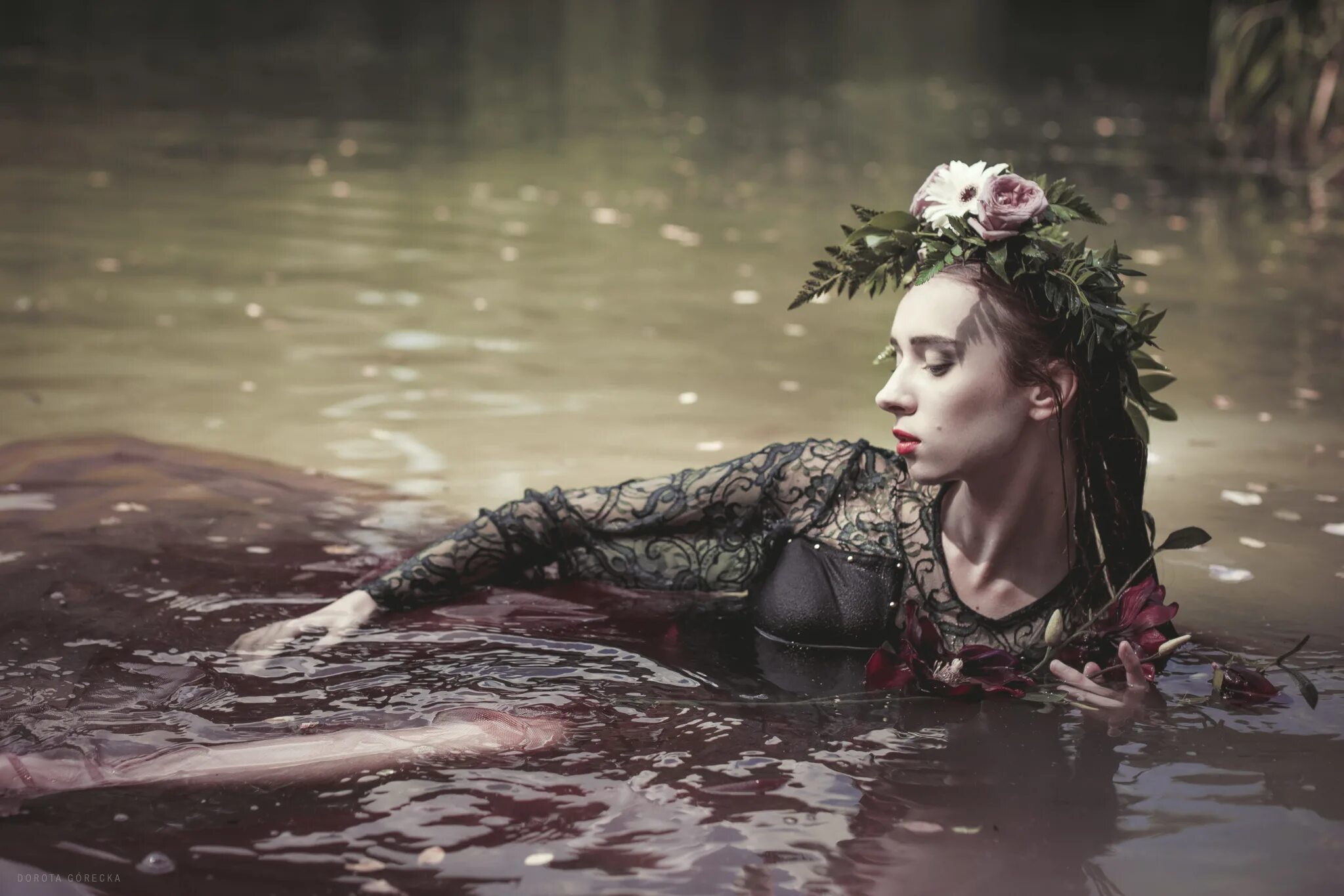 Съемка в воде. Фотосессия в воде. образы для фотосессии. фотосессия в воде в одежде. необычные фотосессии в воде.
