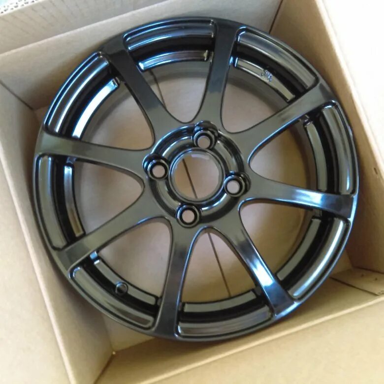 Диски x trike x 114. 5x14/4x100 dia67. Ваз на дисках x-trike x114. 5x14/4x100 d67. 1 et35 hsb.