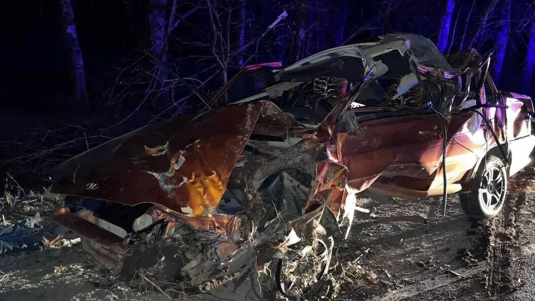 В иваново разбился. Дорожно-транспортное происшествие. Авария в Ивановской области. Авария Гав Посадский район.