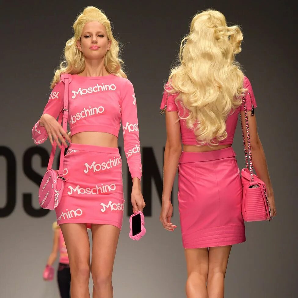 Платье барби для аниматора. Barbie в костюму. Жилетка для барби. Женский костюм барби. Костюм барби для девочки.