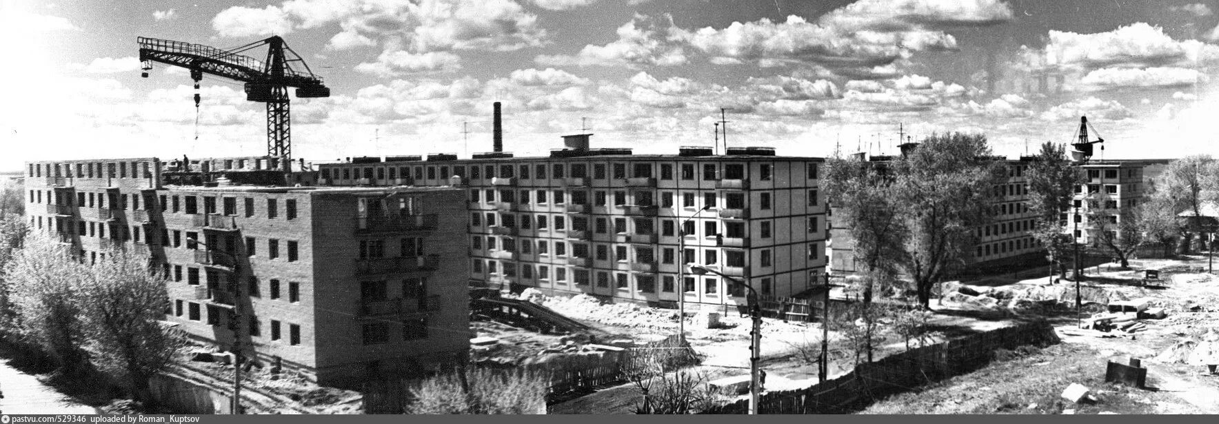 Революционная 28 иваново. Проект панельного дома 1981 года рязань. Проспект солидарности санкт-петербург. Зеленоград берёзовая аллея. Год постройки 1997.