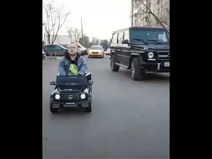 Карлик украл кенгурятник