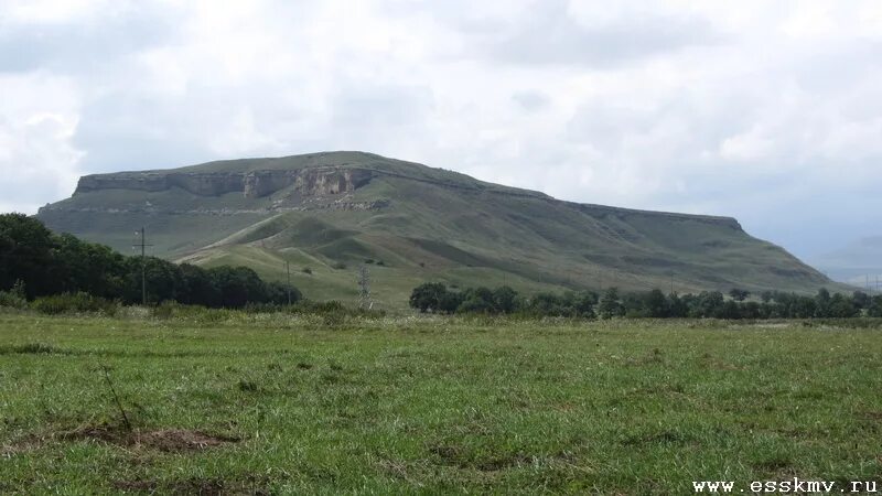 Рим гора Карачаево Черкессия. Рим гора Кисловодск. Рим гора Учкекен. Рим-гора Кисловодск фото.