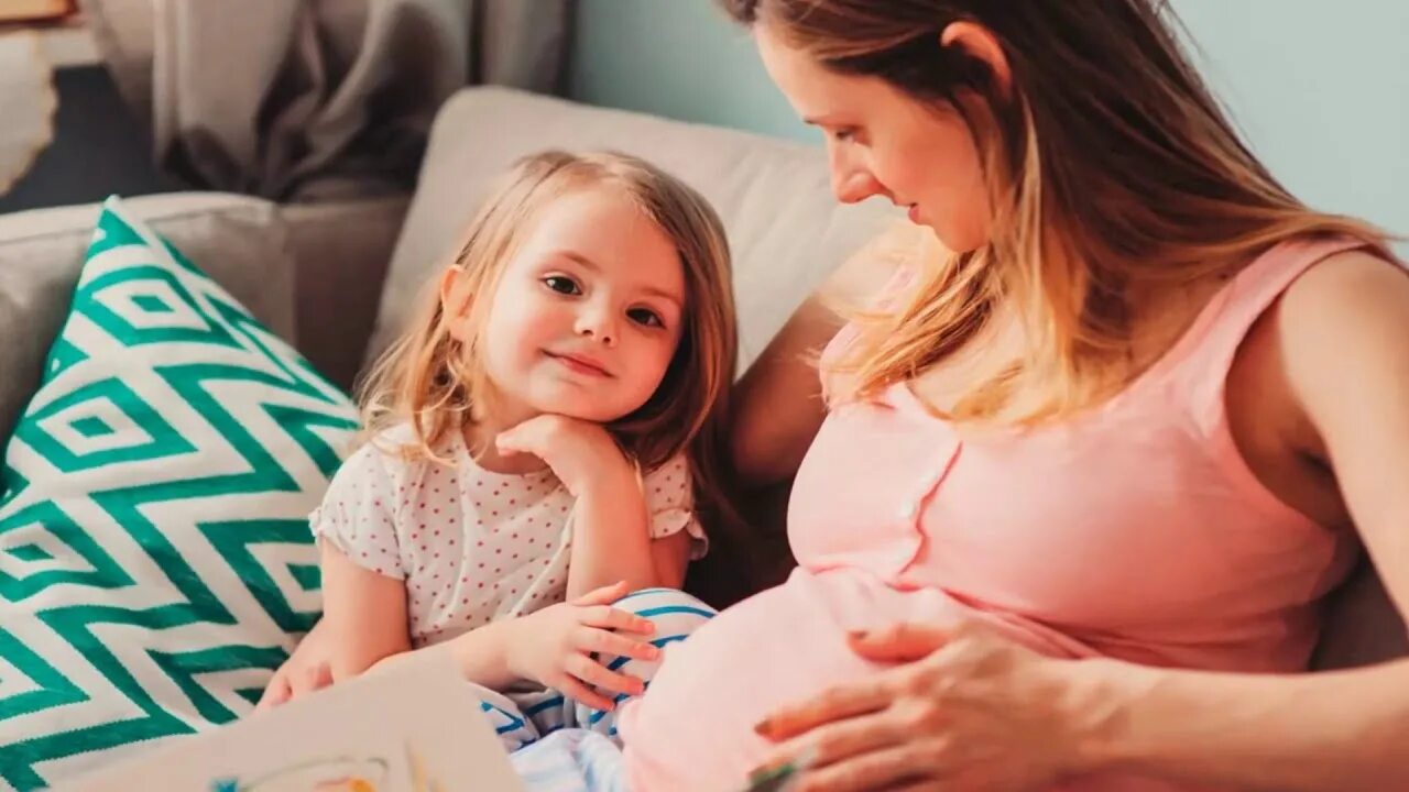 Рождение первого ребенка (триада. Как решиться на ребенка. Как решиться на второго ребенка. Грудничок решает задачи. Боня мать.